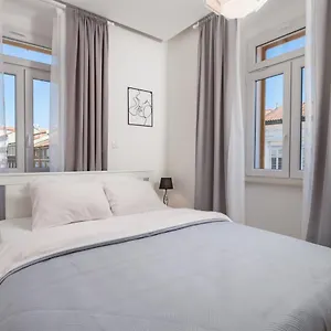 Apartment Cozy On Korzo, Rijeka